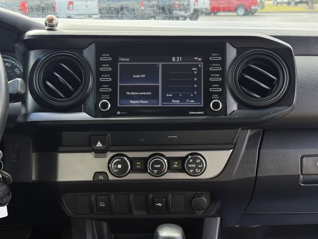 2022 Toyota Tacoma Image 19