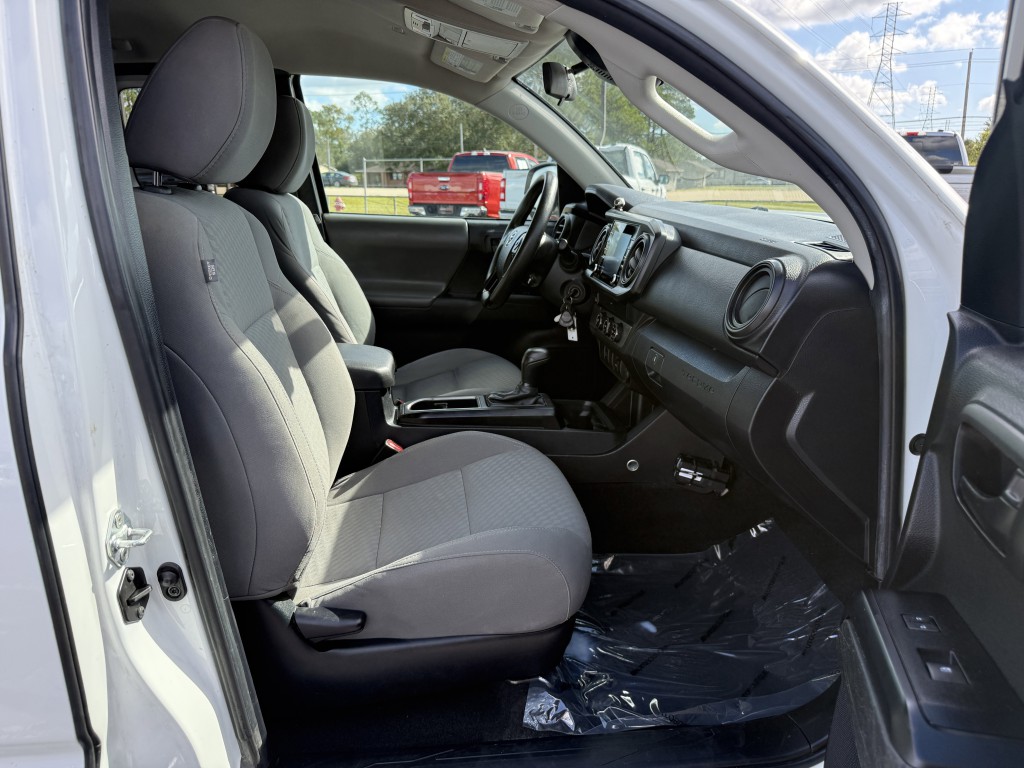 2022 Toyota Tacoma Image 26