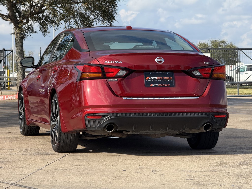 2021 Nissan Altima Image 8