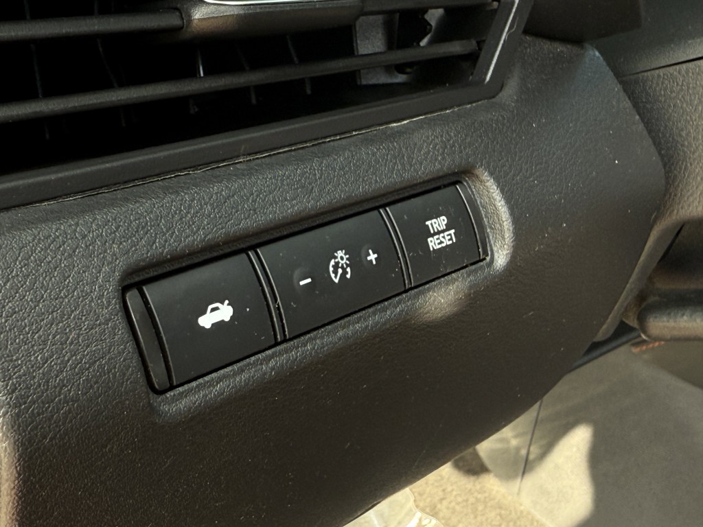 2021 Nissan Altima Image 24