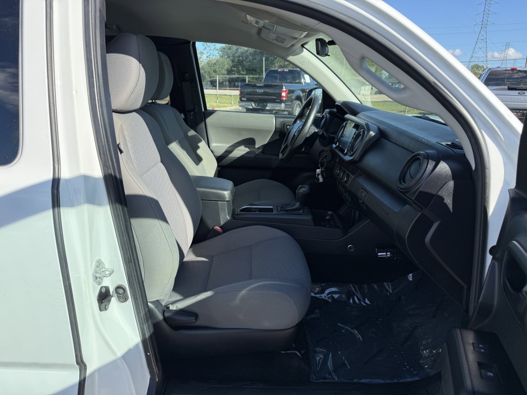 2022 Toyota Tacoma Image 26