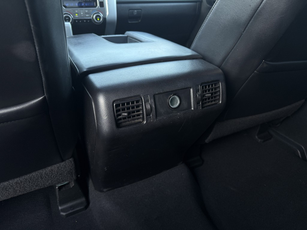 2014 Toyota Tundra Image 35