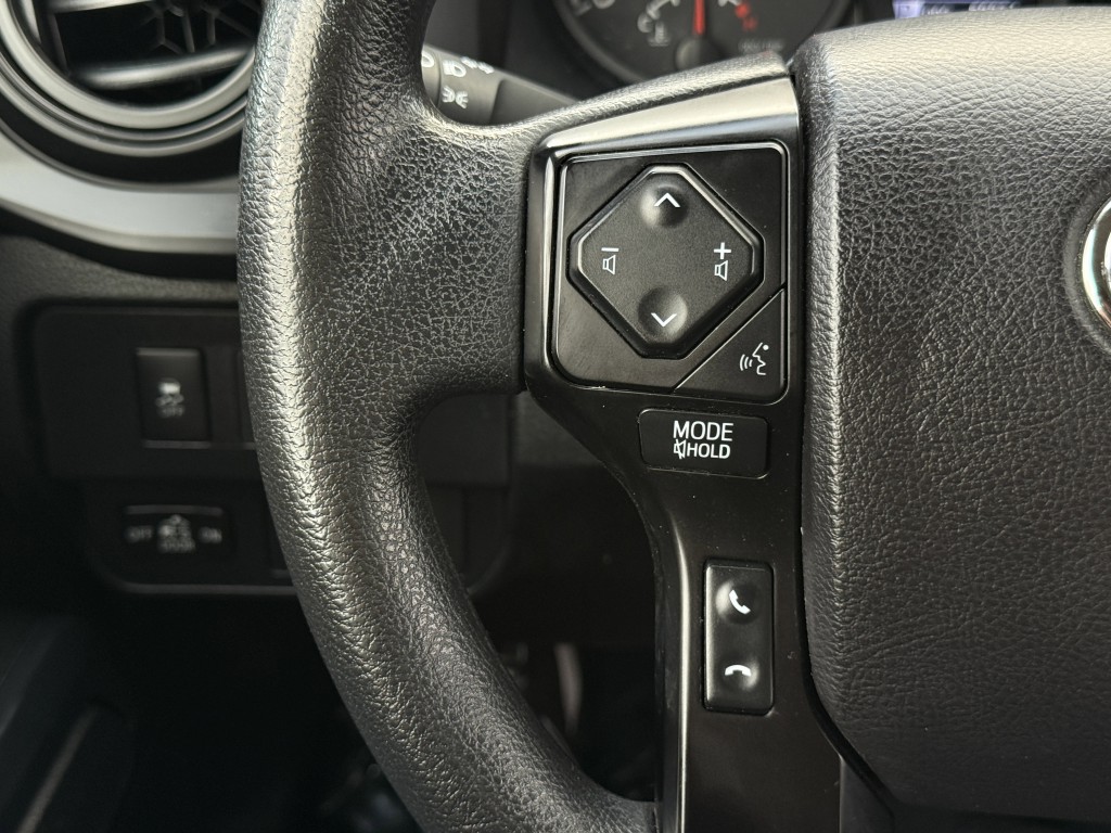 2021 Toyota Tacoma Image 16