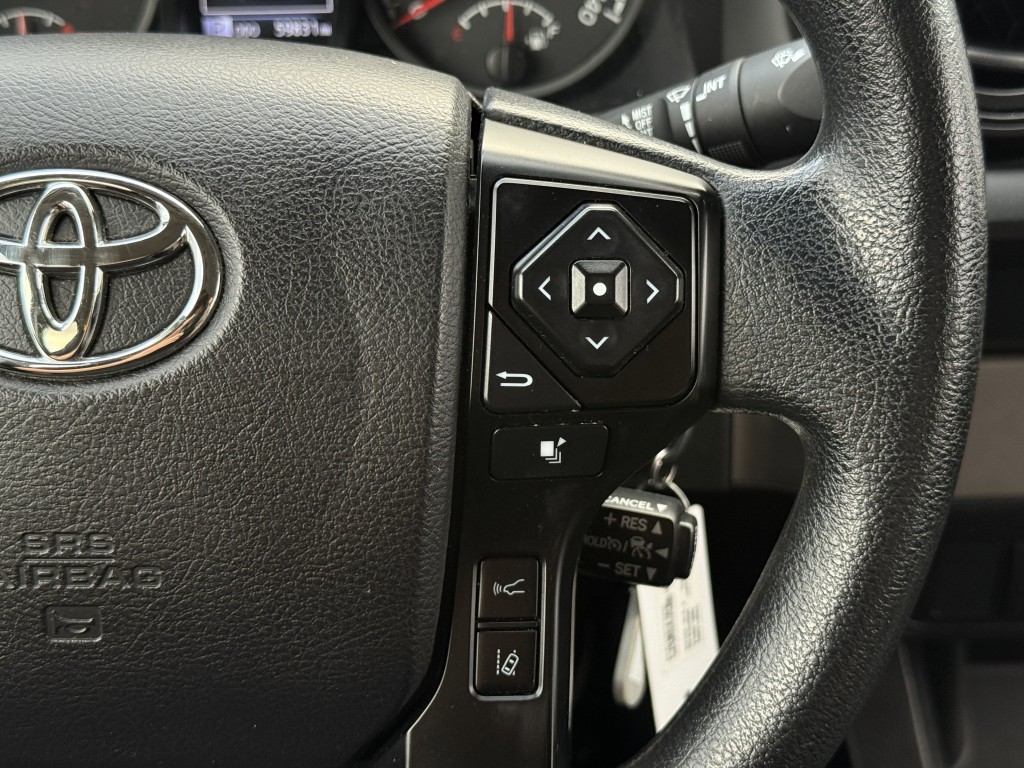 2021 Toyota Tacoma Image 17