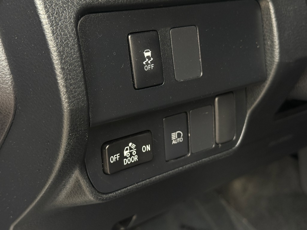2021 Toyota Tacoma Image 23