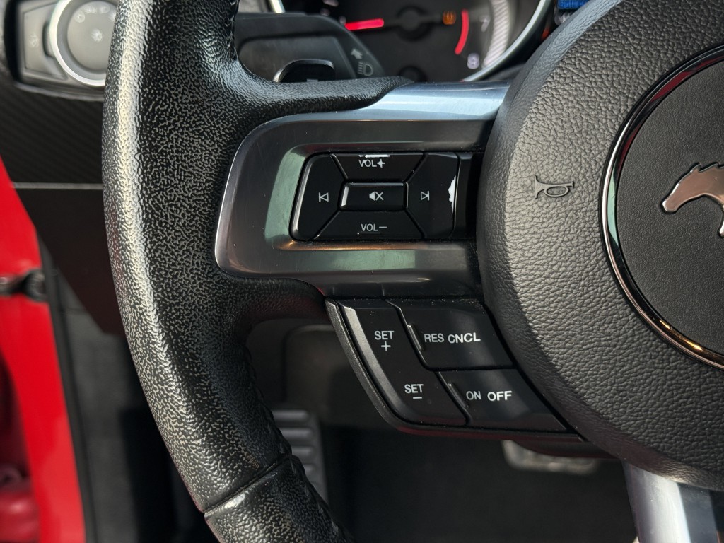 2020 Ford Mustang Image 19