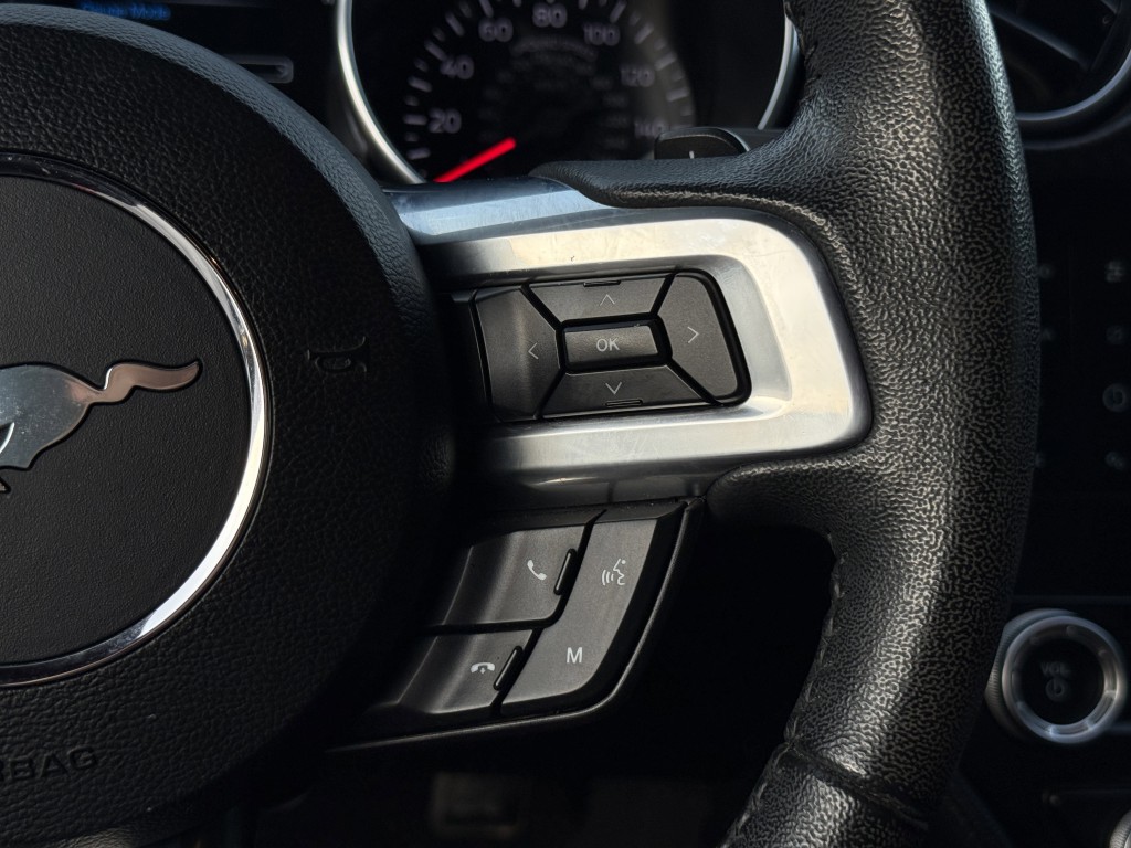 2020 Ford Mustang Image 20