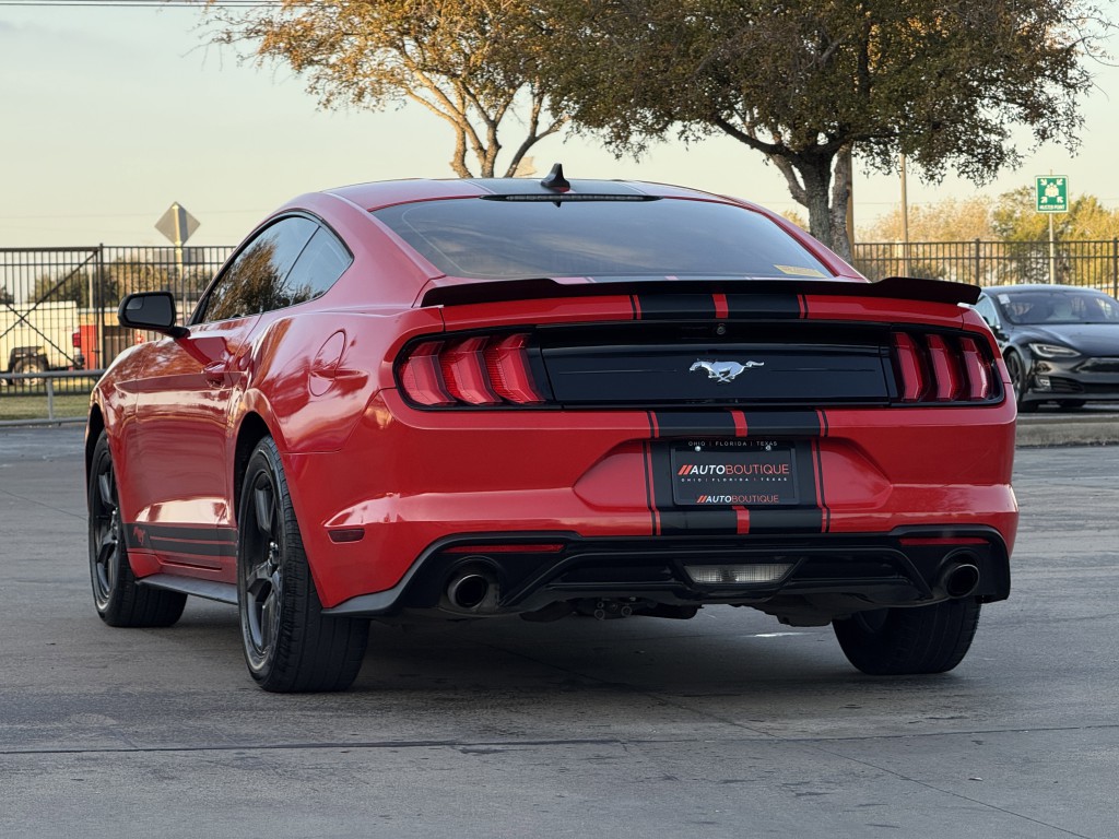 2020 Ford Mustang Image 11
