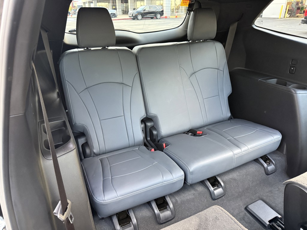 2023 Buick Enclave Image 35