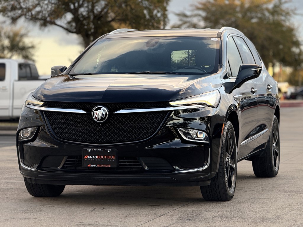 2023 Buick Enclave Image 7
