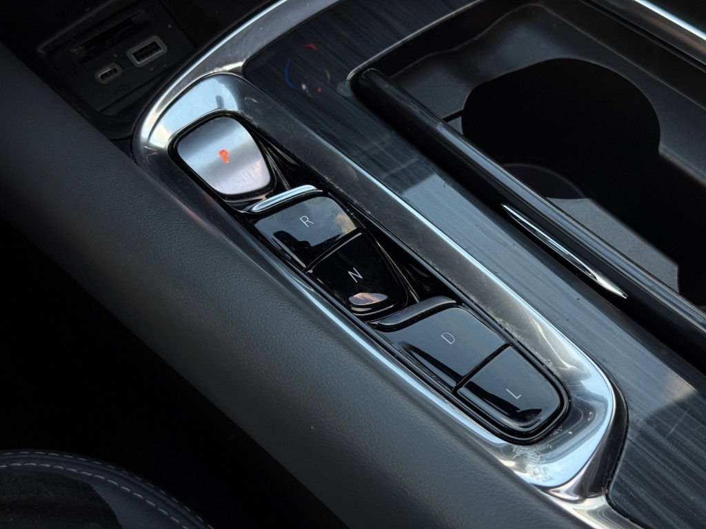 2023 Buick Enclave Image 25