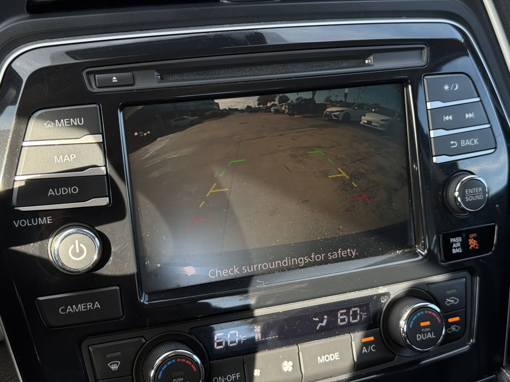 2021 Nissan Maxima Image 21