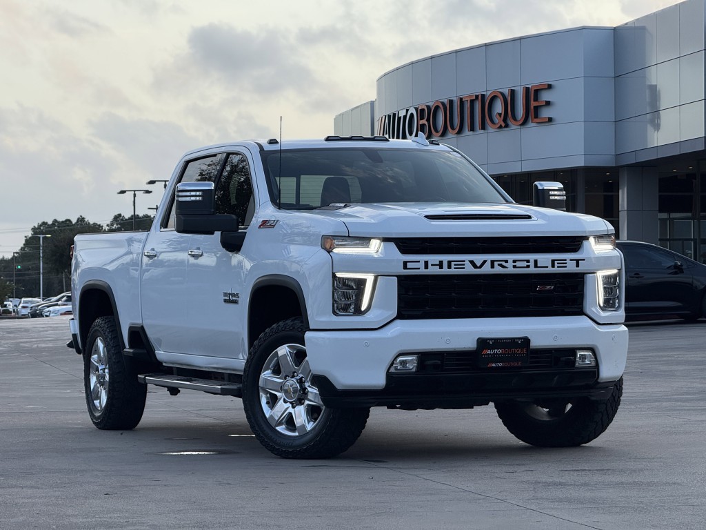 2021 Chevrolet Silverado 1500 Image 3