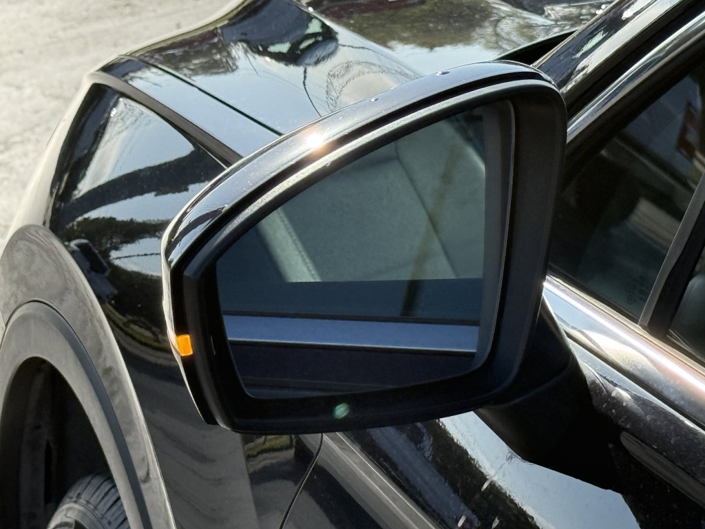 2021 Volkswagen Tiguan Image 12