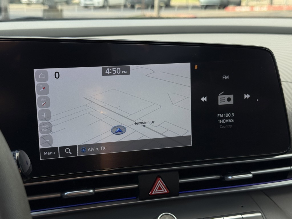 2024 Hyundai Elantra Image 22