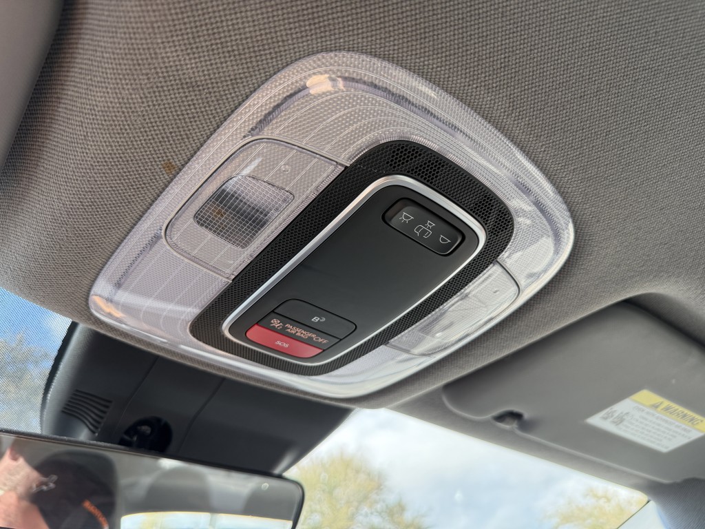 2024 Hyundai Elantra Image 28