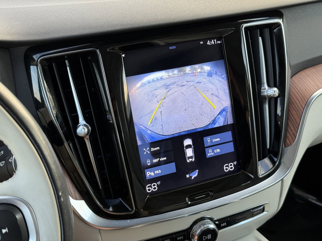 2022 Volvo S60 Image 22