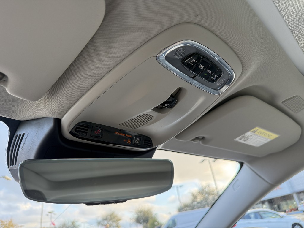 2022 Volvo S60 Image 28