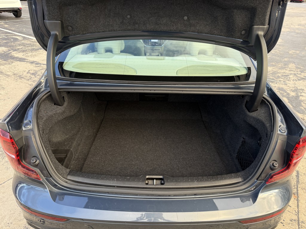 2022 Volvo S60 Image 34