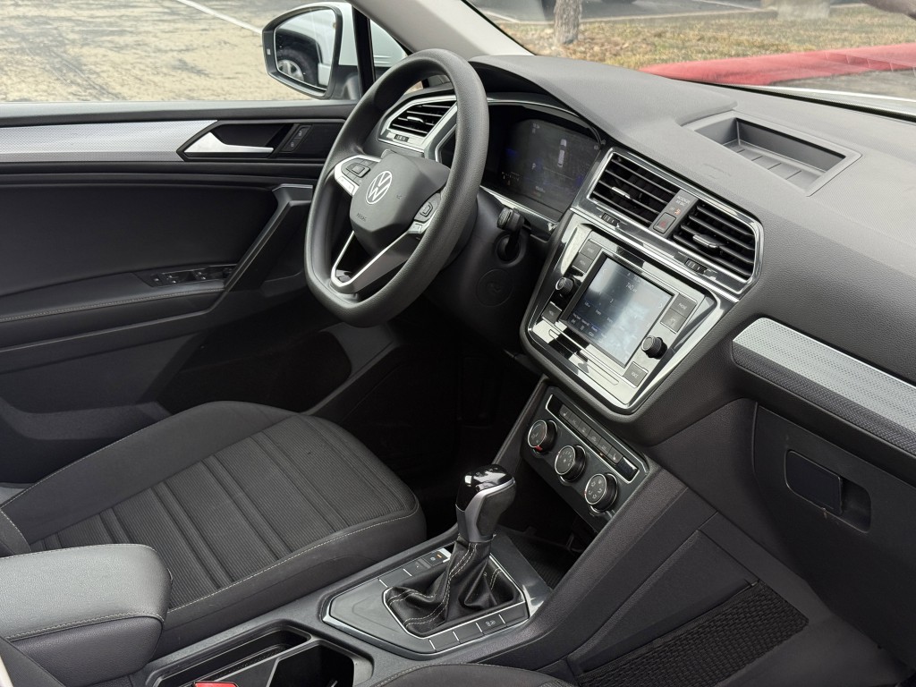 2023 Volkswagen Tiguan Image 13