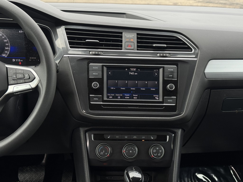 2023 Volkswagen Tiguan Image 19