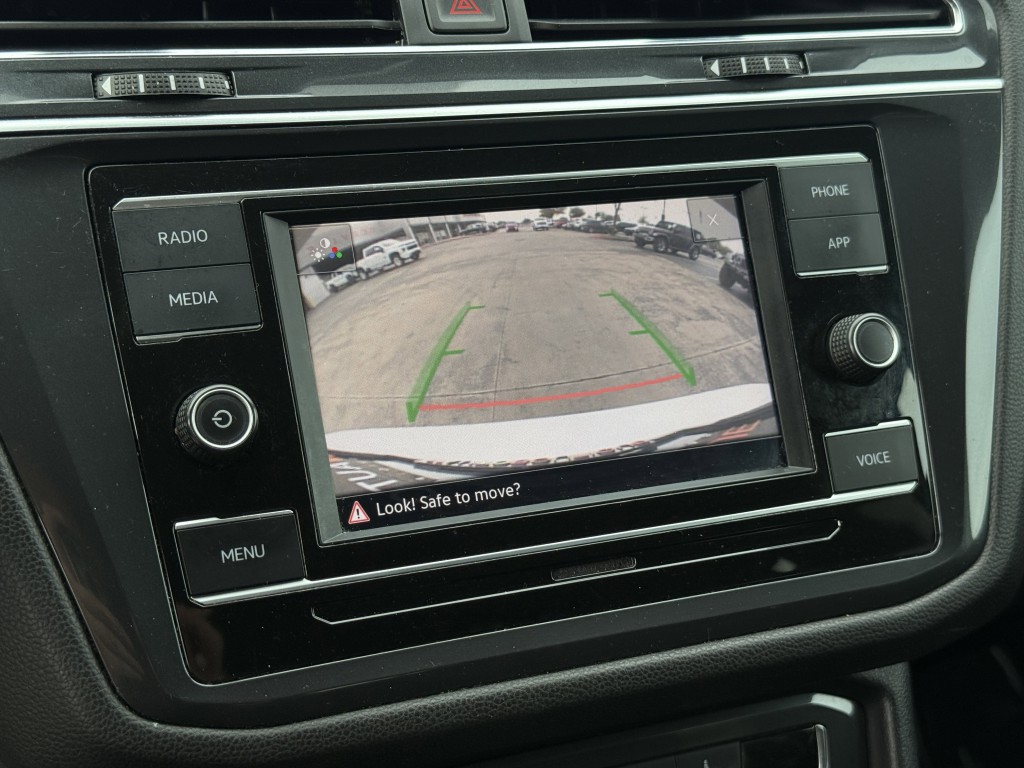 2023 Volkswagen Tiguan Image 21