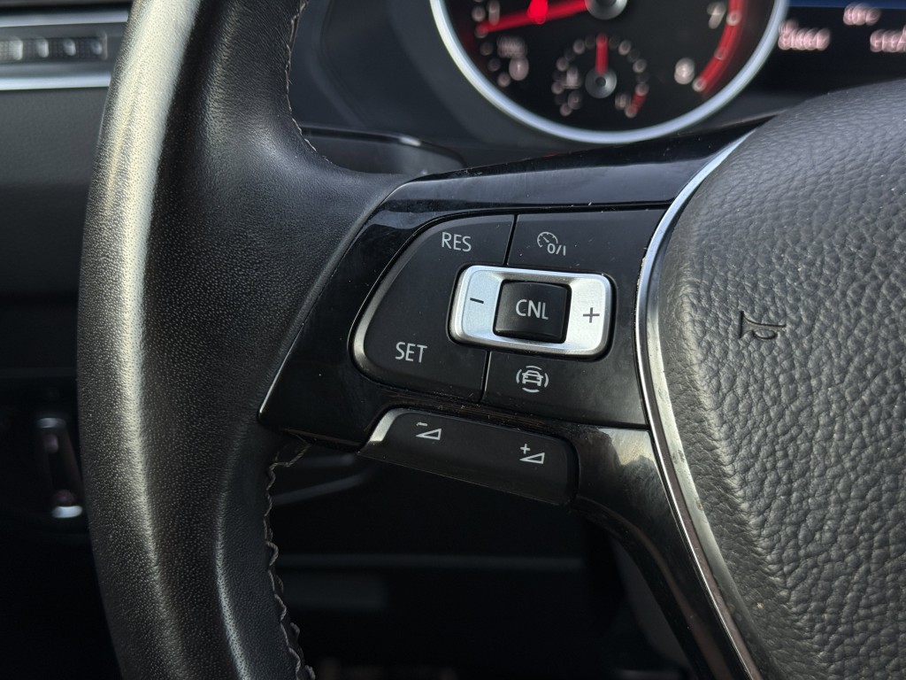 2020 Volkswagen Tiguan Image 17