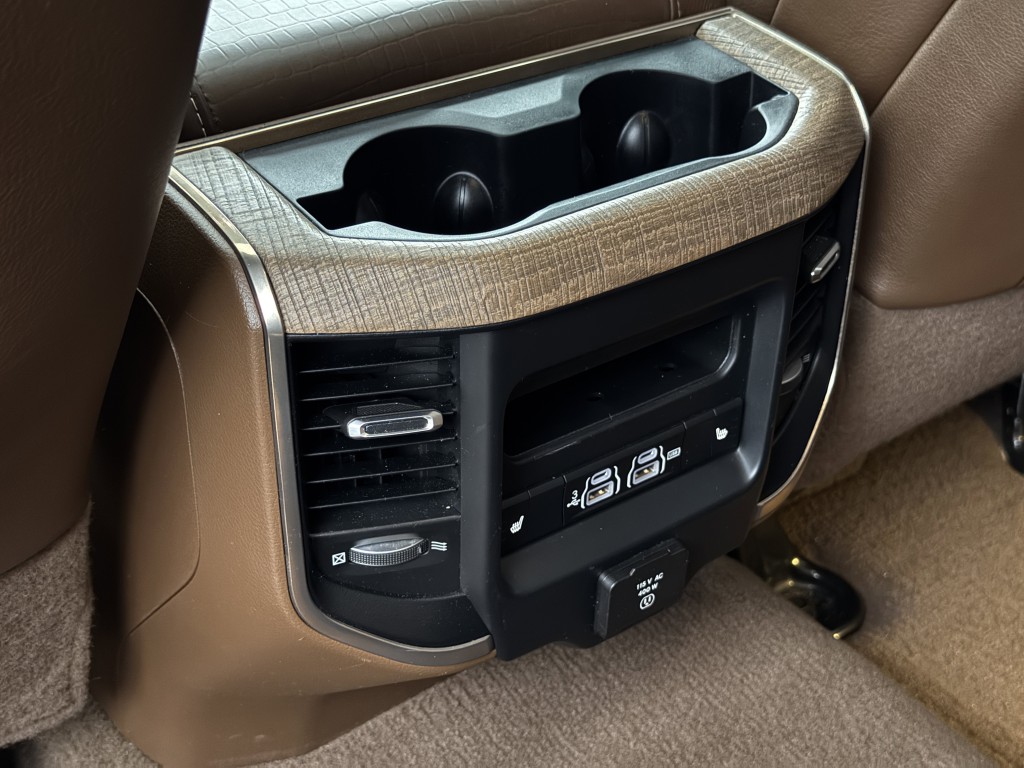 2019 RAM 2500 Image 38