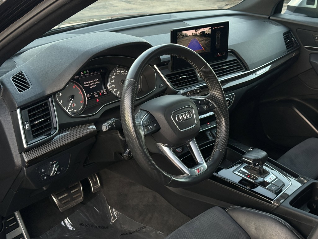 2022 Audi Q5 Image 12