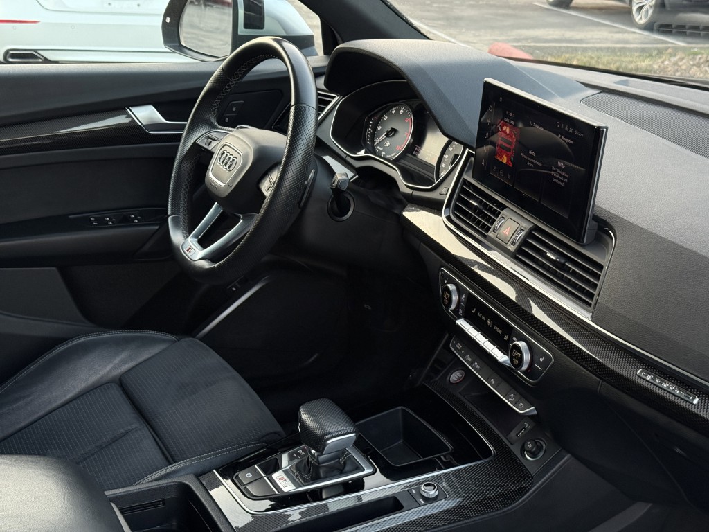 2022 Audi Q5 Image 13