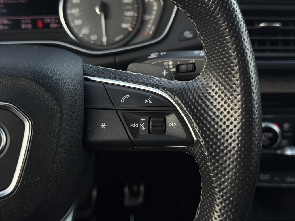 2022 Audi Q5 Image 17