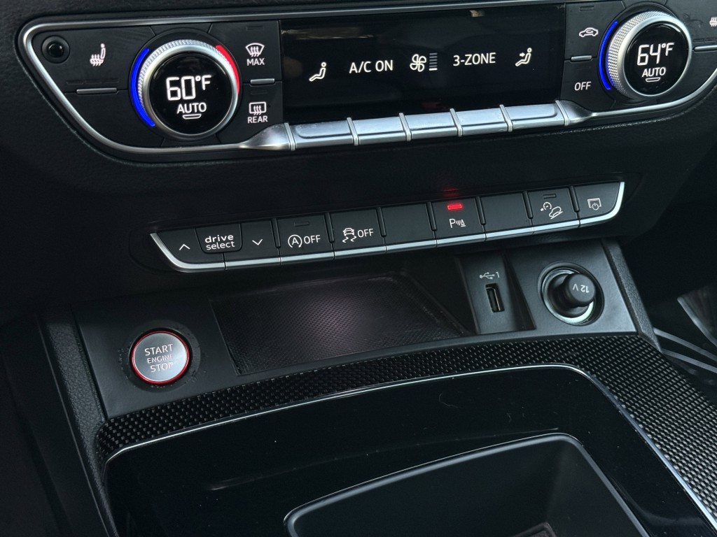 2022 Audi Q5 Image 20