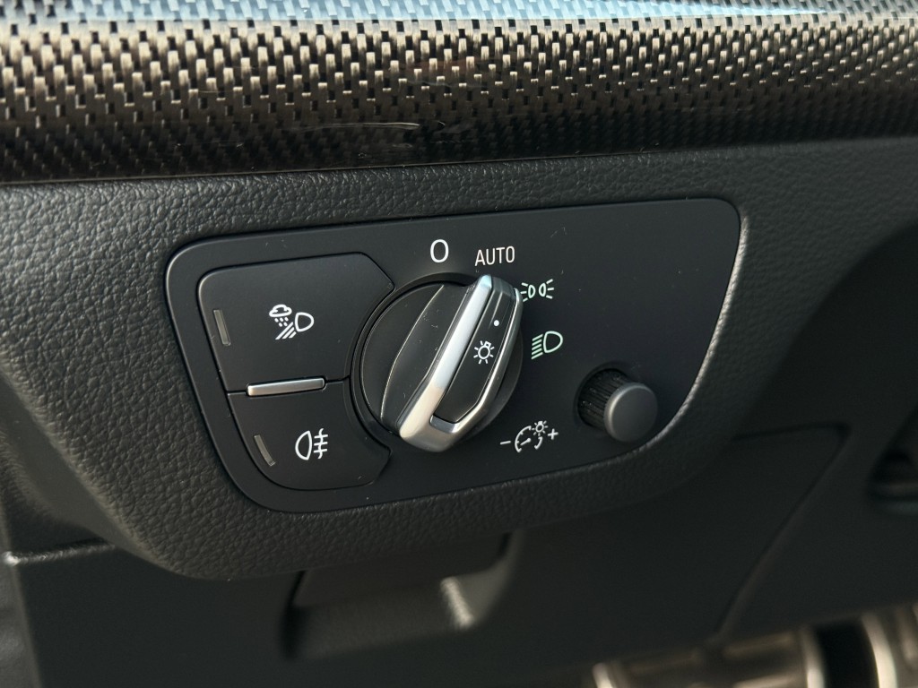 2022 Audi Q5 Image 25