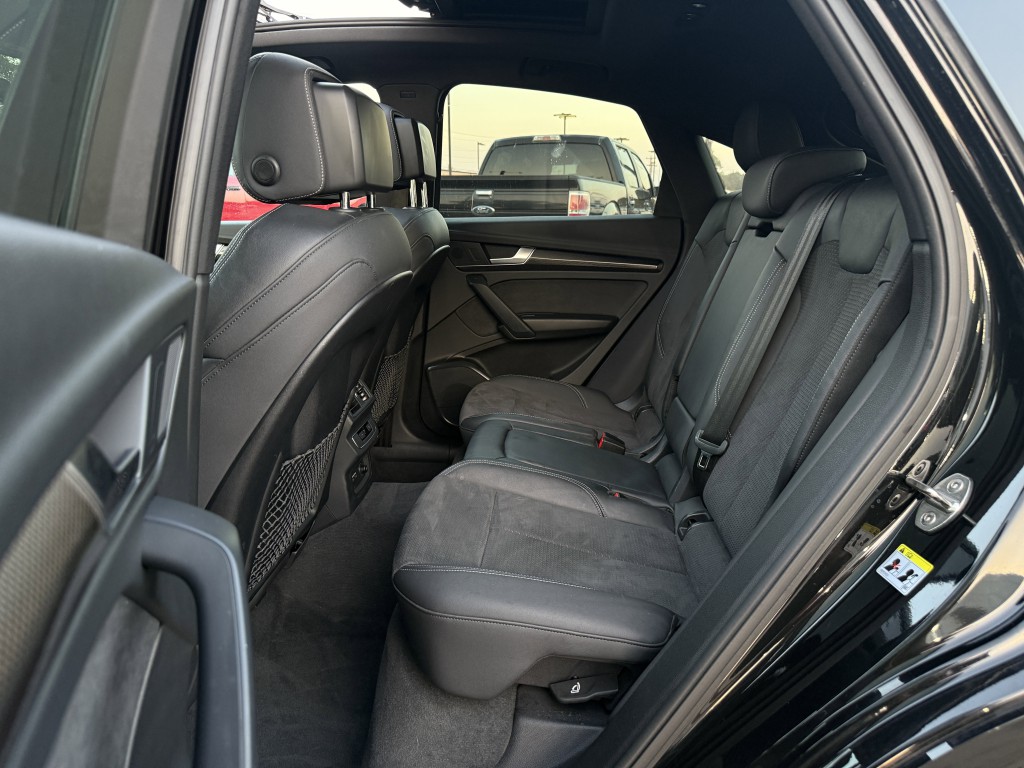 2022 Audi Q5 Image 35