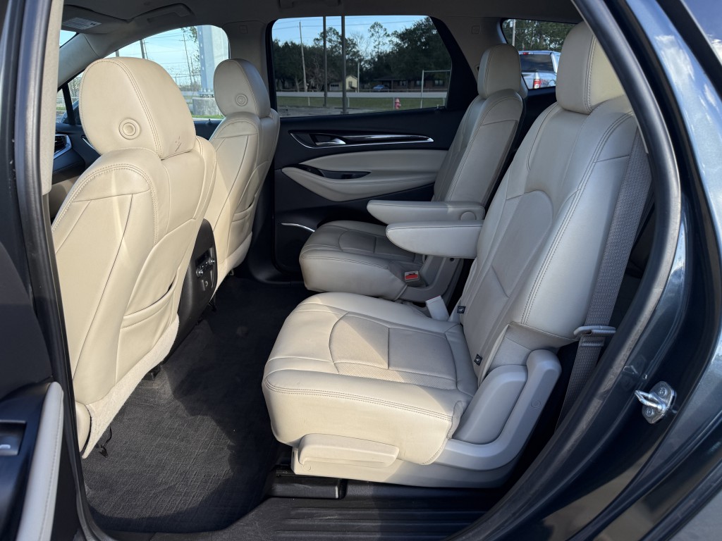 2019 Buick Enclave Image 27