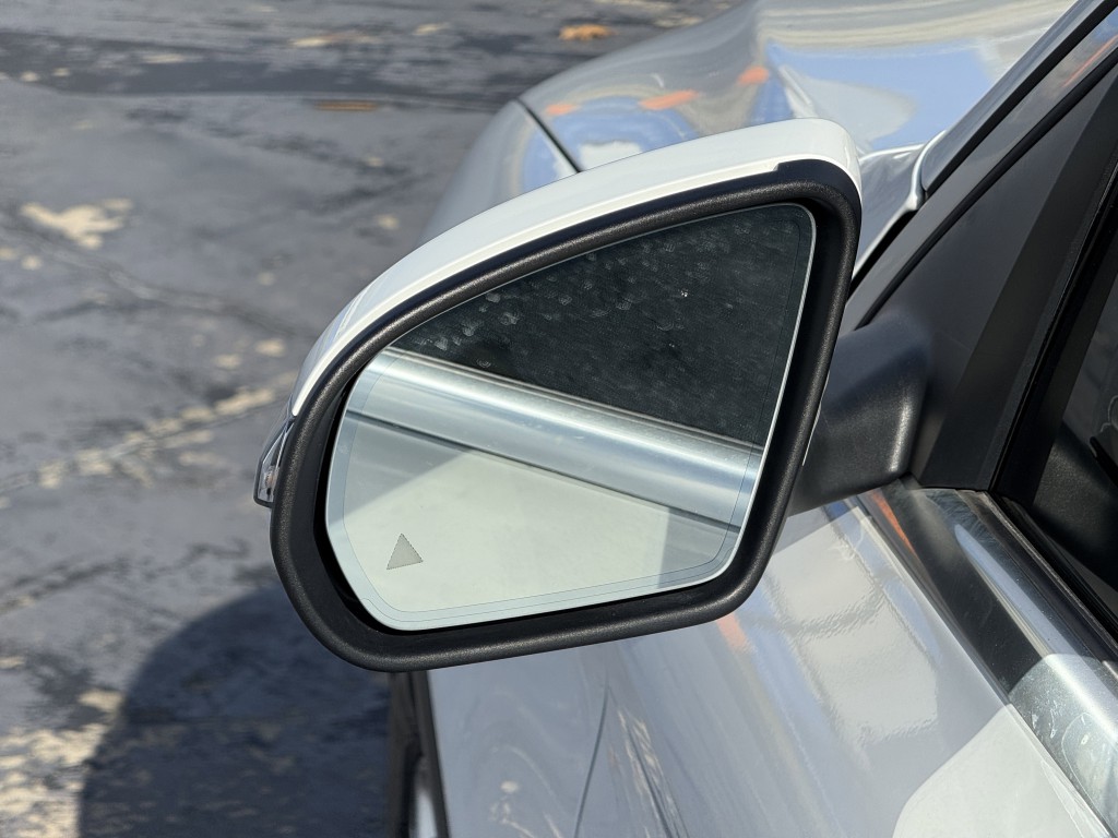 2018 Mercedes-Benz GLC-Class Image 12