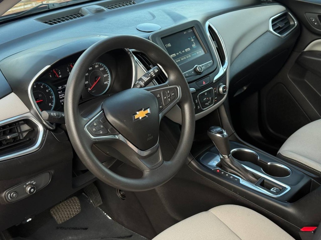 2018 Chevrolet Equinox Image 12