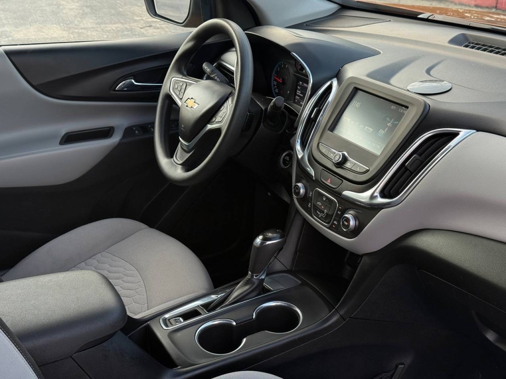 2018 Chevrolet Equinox Image 13