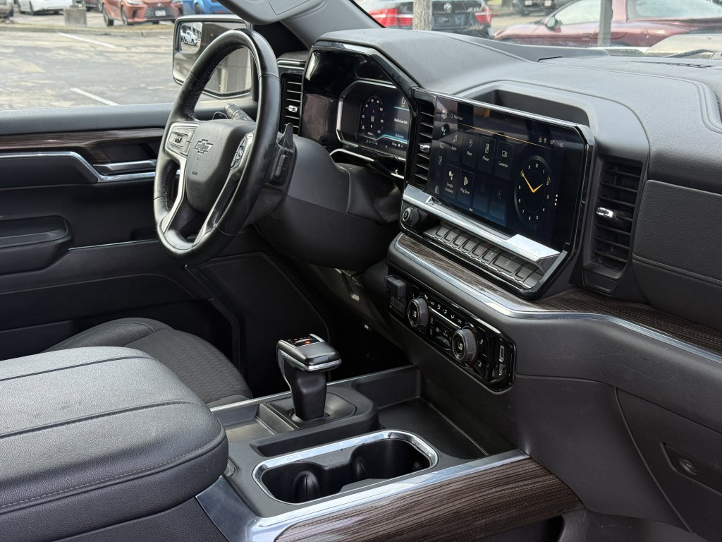 2024 Chevrolet Silverado 1500 Image 14