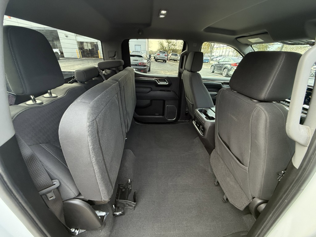2024 Chevrolet Silverado 1500 Image 31