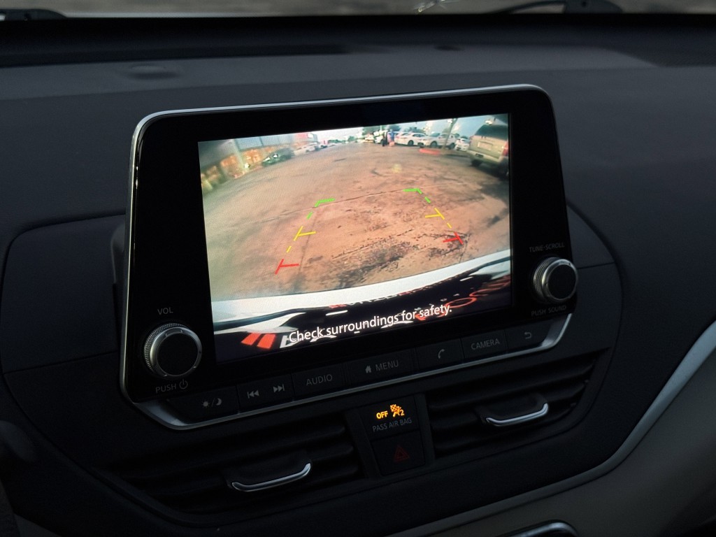 2022 Nissan Altima Image 20