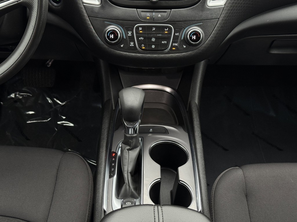 2023 Chevrolet Malibu Image 22