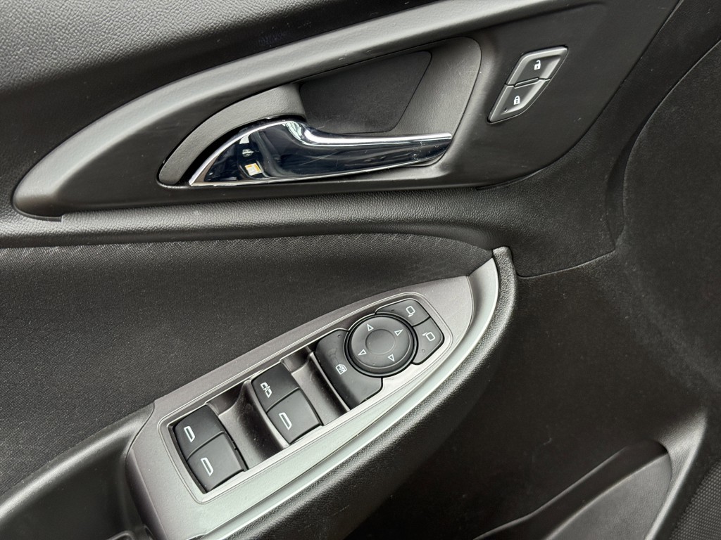 2023 Chevrolet Malibu Image 23