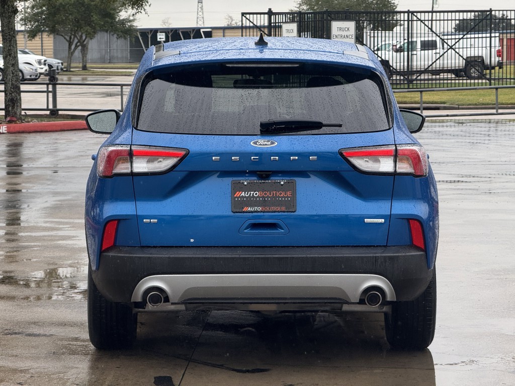 2020 Ford Escape Image 8