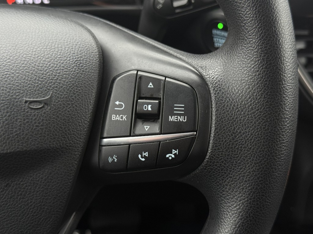 2020 Ford Escape Image 18