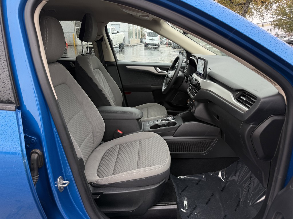2020 Ford Escape Image 27