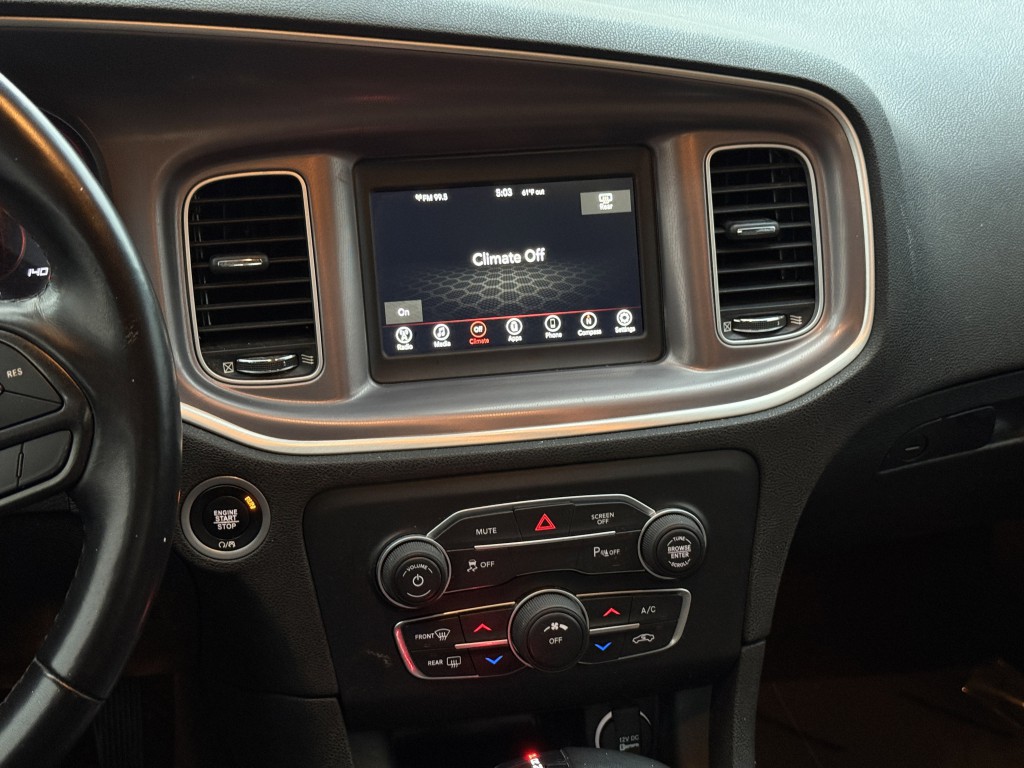 2022 Dodge Charger Image 19