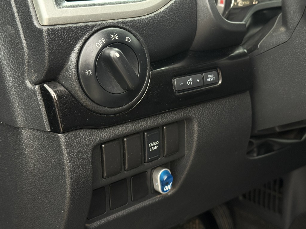 2019 Nissan Titan Image 24