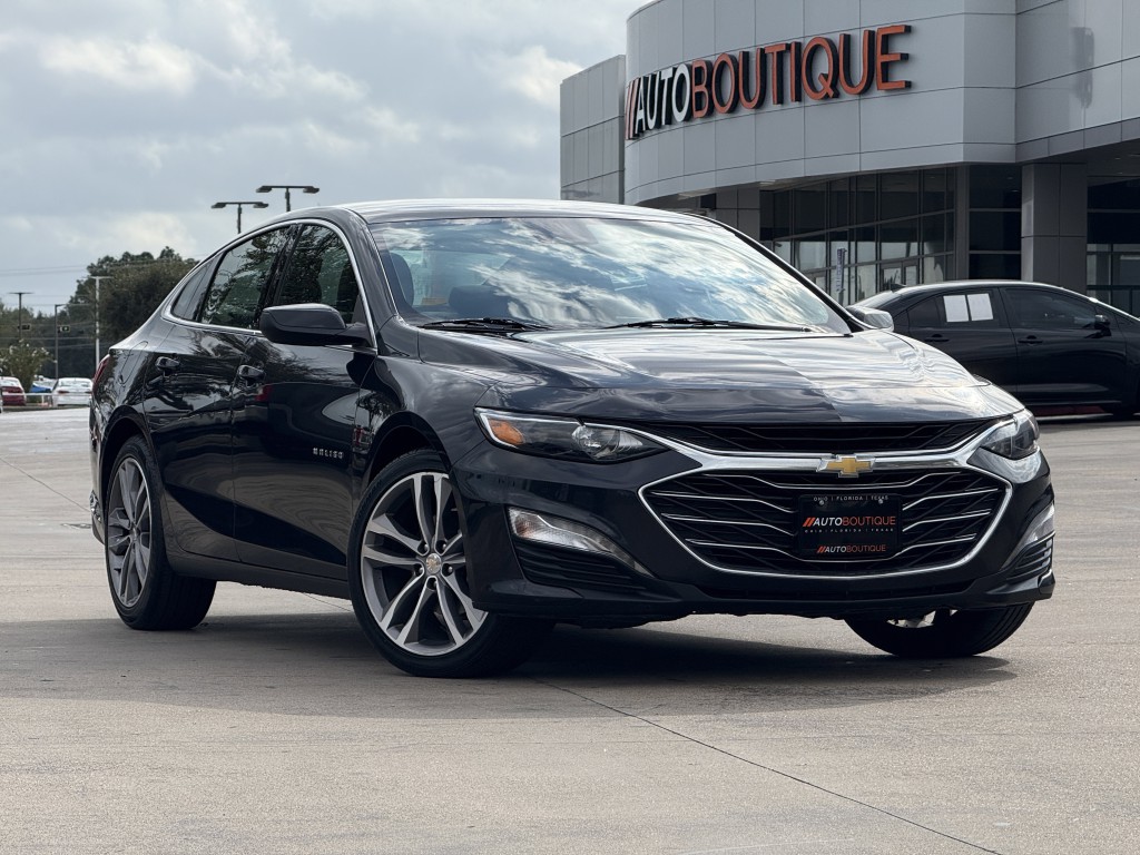 2023 Chevrolet Malibu Image 3
