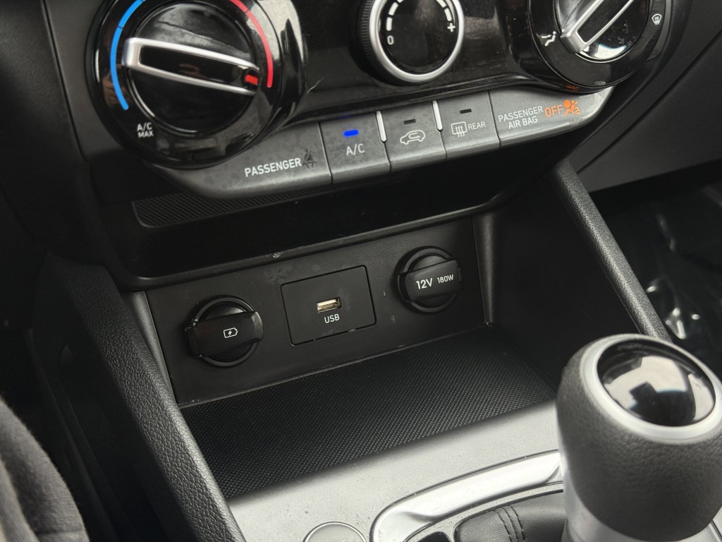 2023 Hyundai Kona Image 20